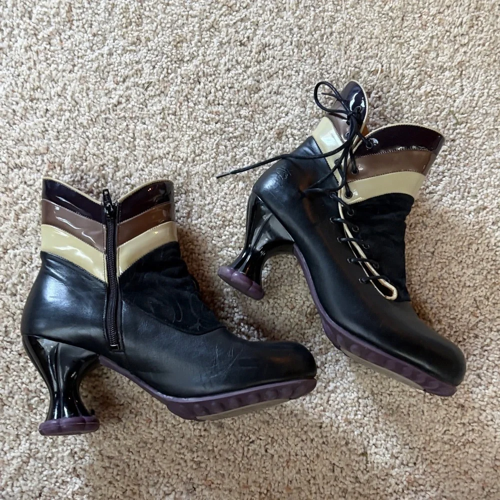 John Fluevog excellent pre